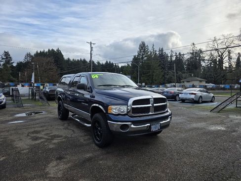 Used 2004 Dodge Ram 1500 Truck SLT image 2