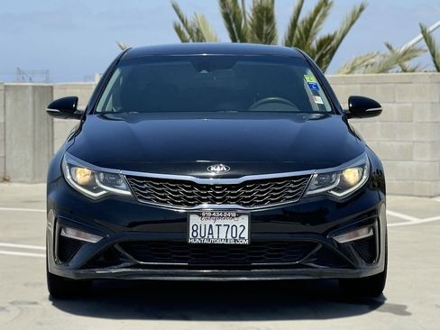 Used 2020 Kia Optima LX image 8