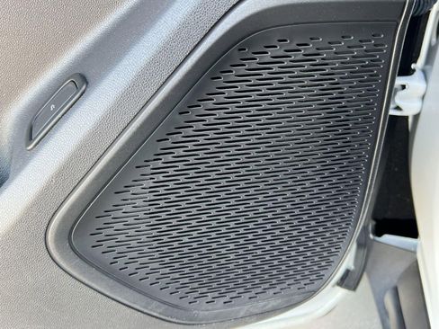 Certified 2024 Chevrolet Traverse LT image 20