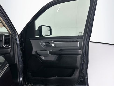 Used 2020 RAM 1500 Big Horn RWD image 32