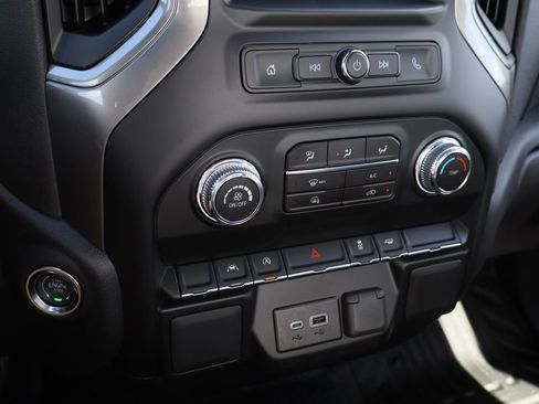 New 2026 GMC Sierra 1500 Pro image 13