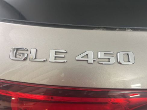 Used 2022 Mercedes-Benz GLE 450 4MATIC image 43