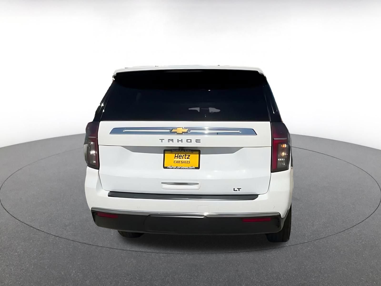 Used 2024 Chevrolet Tahoe LT w/ Luxury Package RWD image 12