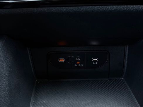Used 2026 Kia Sportage LX FWD image 24