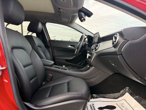 Used 2015 Mercedes-Benz GLA 250 GLA 250 image 32