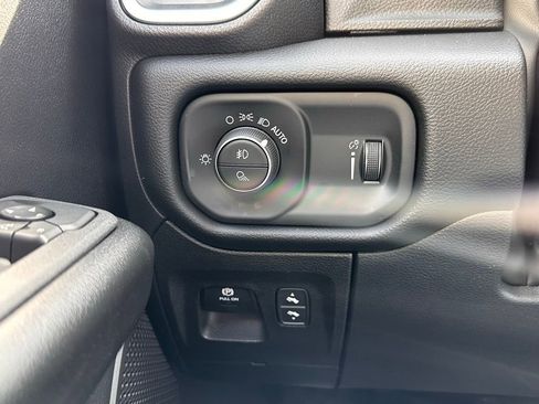 New 2026 RAM 1500 Big Horn w/ Night Edition image 28