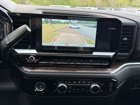 Used 2023 GMC Sierra 1500 Elevation image 20