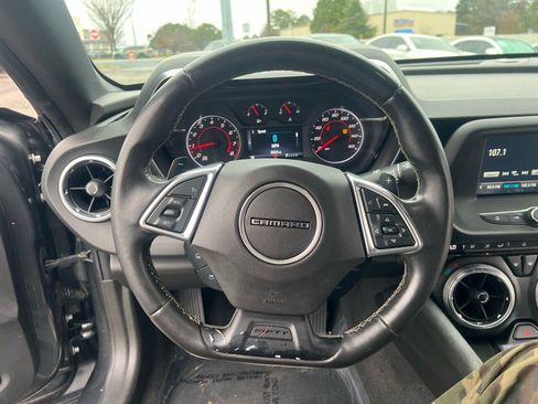 Used 2017 Chevrolet Camaro LT image 17