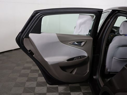 Used 2020 Chevrolet Malibu LT image 17