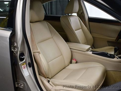 Used 2013 Lexus ES 300h image 16