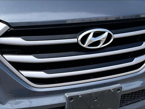 Used 2017 Hyundai Tucson SE FWD image 26
