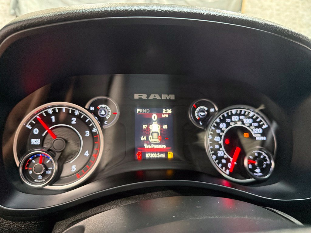 Used 2024 RAM 2500 Big Horn w/ Night Edition AWD/4WD image 24