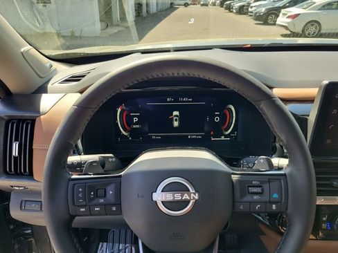 New 2026 Nissan Pathfinder Platinum w/ Cargo Package image 13