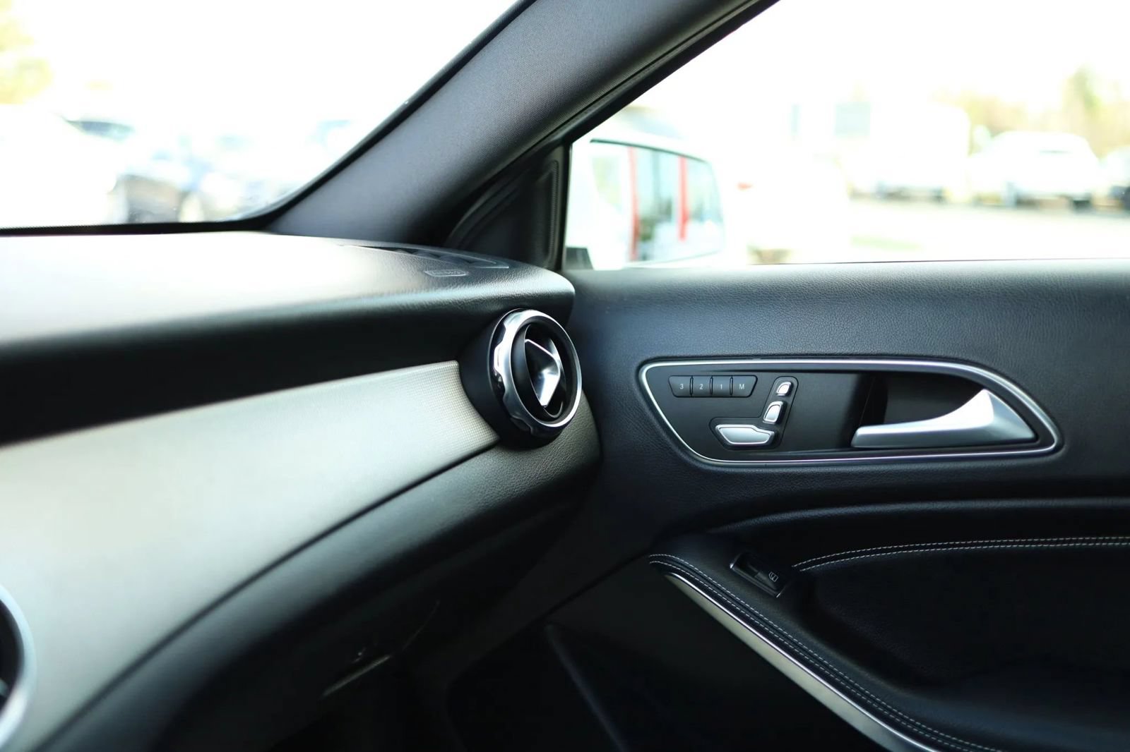 Used 2019 Mercedes-Benz GLA 250 image 30