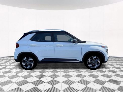 New 2026 Hyundai Venue SEL FWD image 14