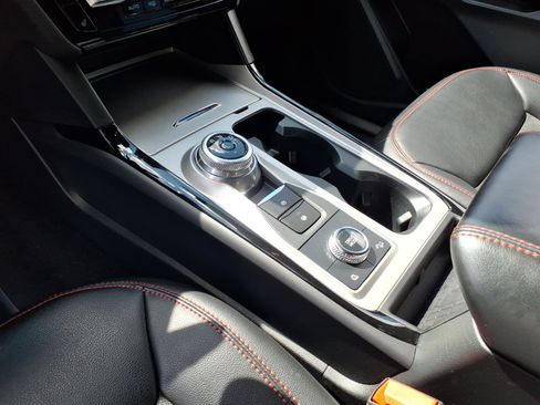 Used 2023 Ford Explorer ST-Line AWD/4WD image 20