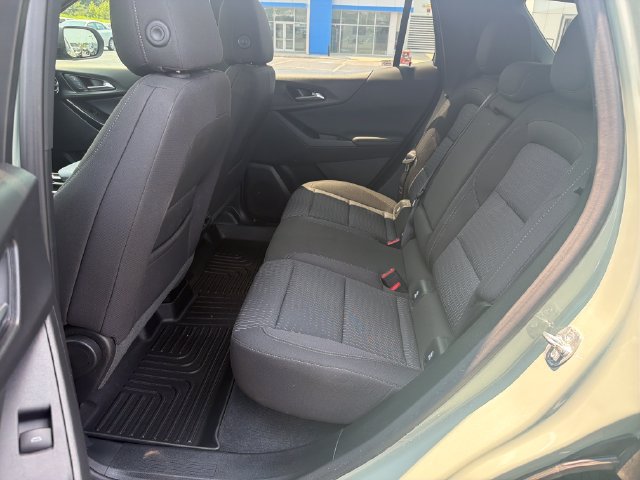 Used 2026 Chevrolet Equinox LT FWD image 15