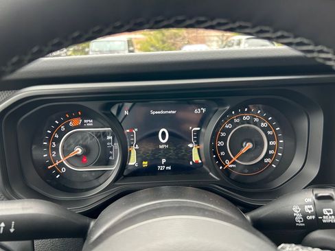 Certified 2026 Jeep Wrangler Unlimited Rubicon image 12