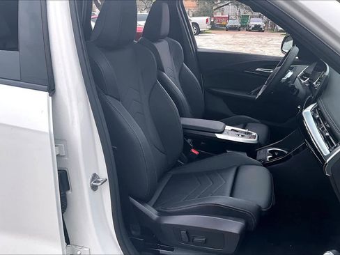 Used 2025 BMW X1 xDrive28i w/ Premium Package image 8