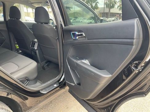 New 2025 Kia Sportage LX AWD/4WD image 18