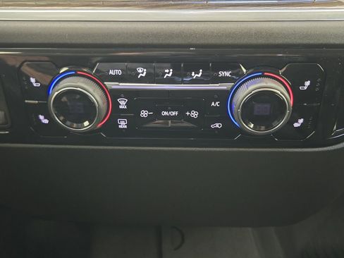 New 2026 Chevrolet Silverado 2500 LT w/ Texas Edition image 19