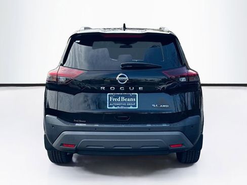 Used 2021 Nissan Rogue SL image 7