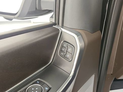 New 2025 Ford F150 King Ranch w/ FX4 Off-Road Package AWD/4WD image 30