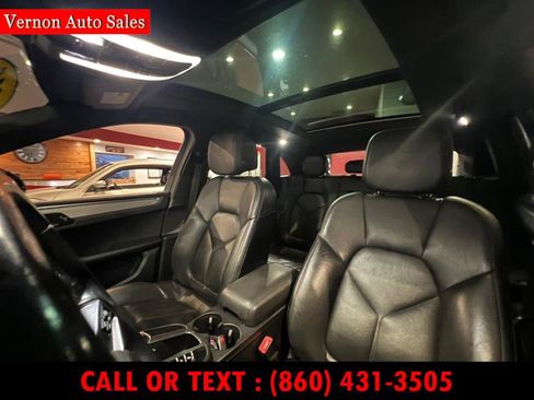 Used 2015 Porsche Macan S image 14