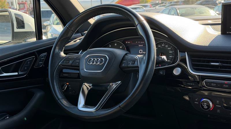 Used 2019 Audi Q7 3.0T Premium w/ Convenience Package AWD/4WD image 28
