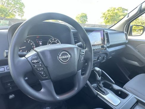 Used 2024 Nissan Frontier S RWD image 13