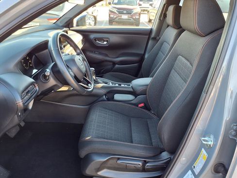 Certified 2023 Honda HR-V Sport image 16