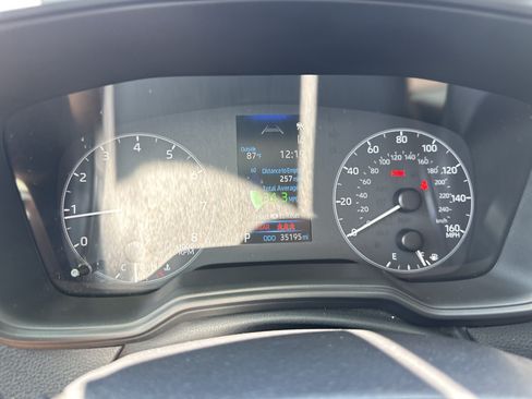 Used 2024 Toyota Corolla LE FWD image 16