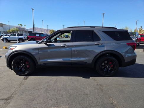 Certified 2021 Ford Explorer ST w/ Equipment Group 401A AWD/4WD image 3
