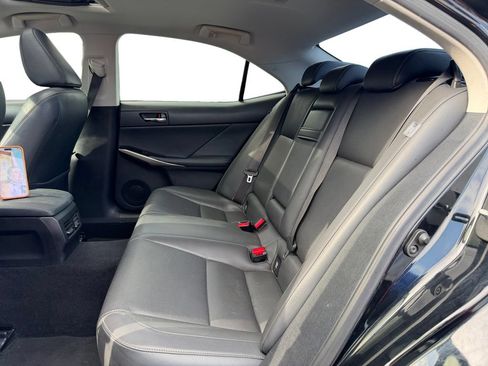 Used 2016 Lexus IS 200t RWD image 16