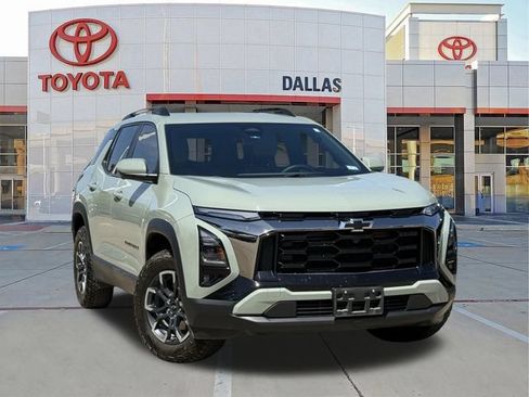 Used 2025 Chevrolet Equinox ACTIV w/ Safety and Technology Package FWD image 1