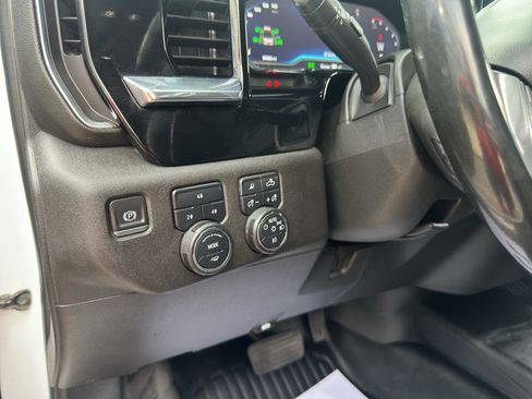 Used 2024 Chevrolet Silverado 2500 LT w/ Convenience Package AWD/4WD image 20