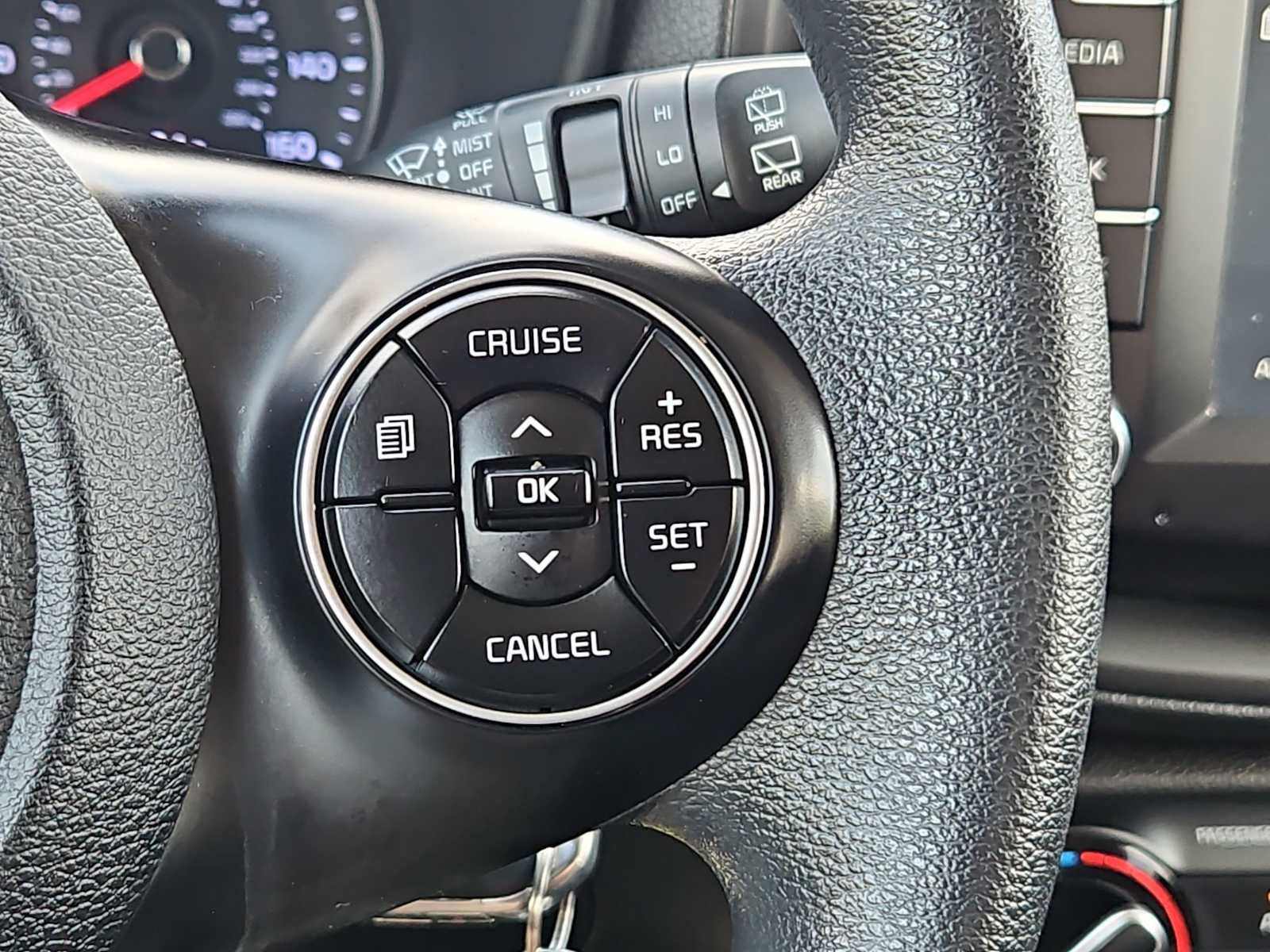 Used 2020 Kia Soul LX FWD image 23
