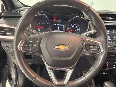 Used 2023 Chevrolet TrailBlazer ACTIV image 31