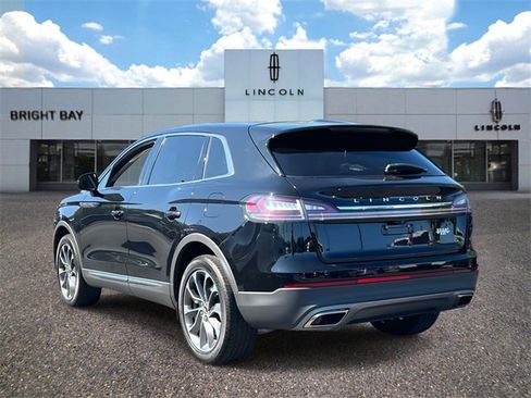 Used 2021 Lincoln Nautilus Reserve w/ Cargo Utility Package image 5