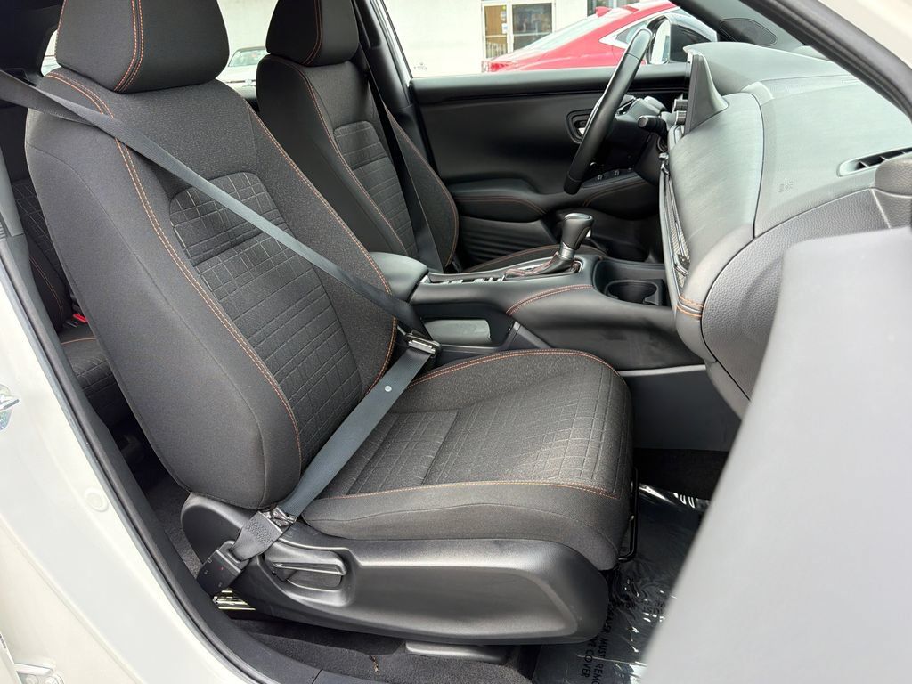 Used 2024 Honda HR-V Sport image 20