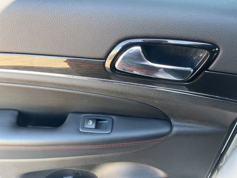 Used 2020 Jeep Grand Cherokee Trailhawk image 61