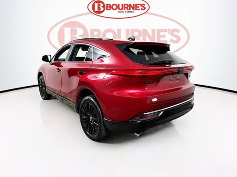 Used 2024 Toyota Venza Nightshade image 8