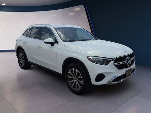 Used 2023 Mercedes-Benz GLC 300 image 7