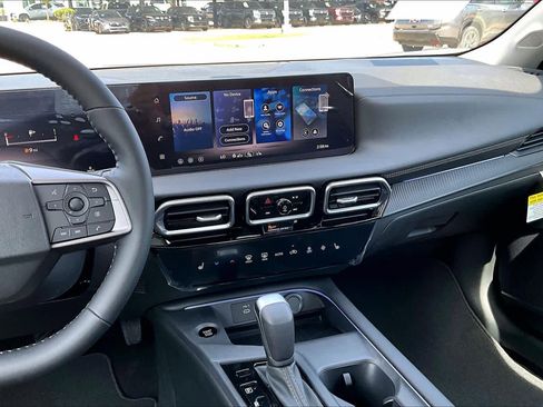 New 2026 Nissan Sentra SV FWD image 6