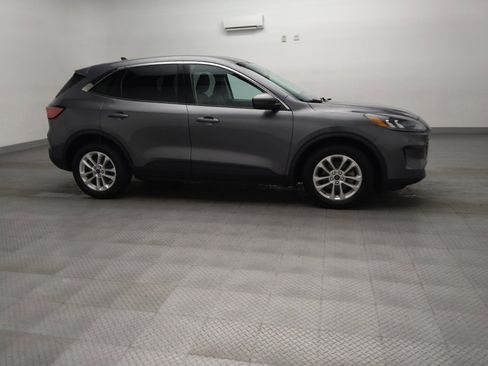 Used 2021 Ford Escape SE FWD image 11