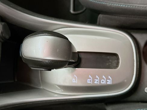 Used 2016 Chevrolet Trax LT image 25