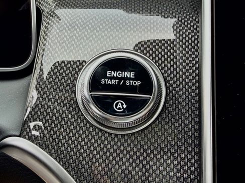 New 2026 Mercedes-Benz GLC 43 AMG 4MATIC image 28