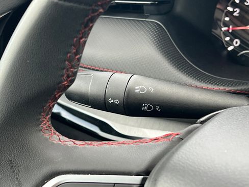 Used 2024 Jeep Compass Trailhawk image 36