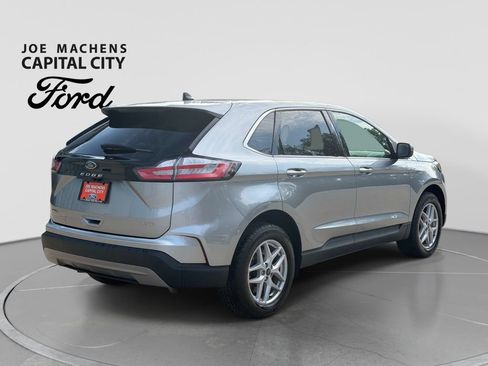 Used 2024 Ford Edge SEL w/ Convenience Package AWD/4WD image 5