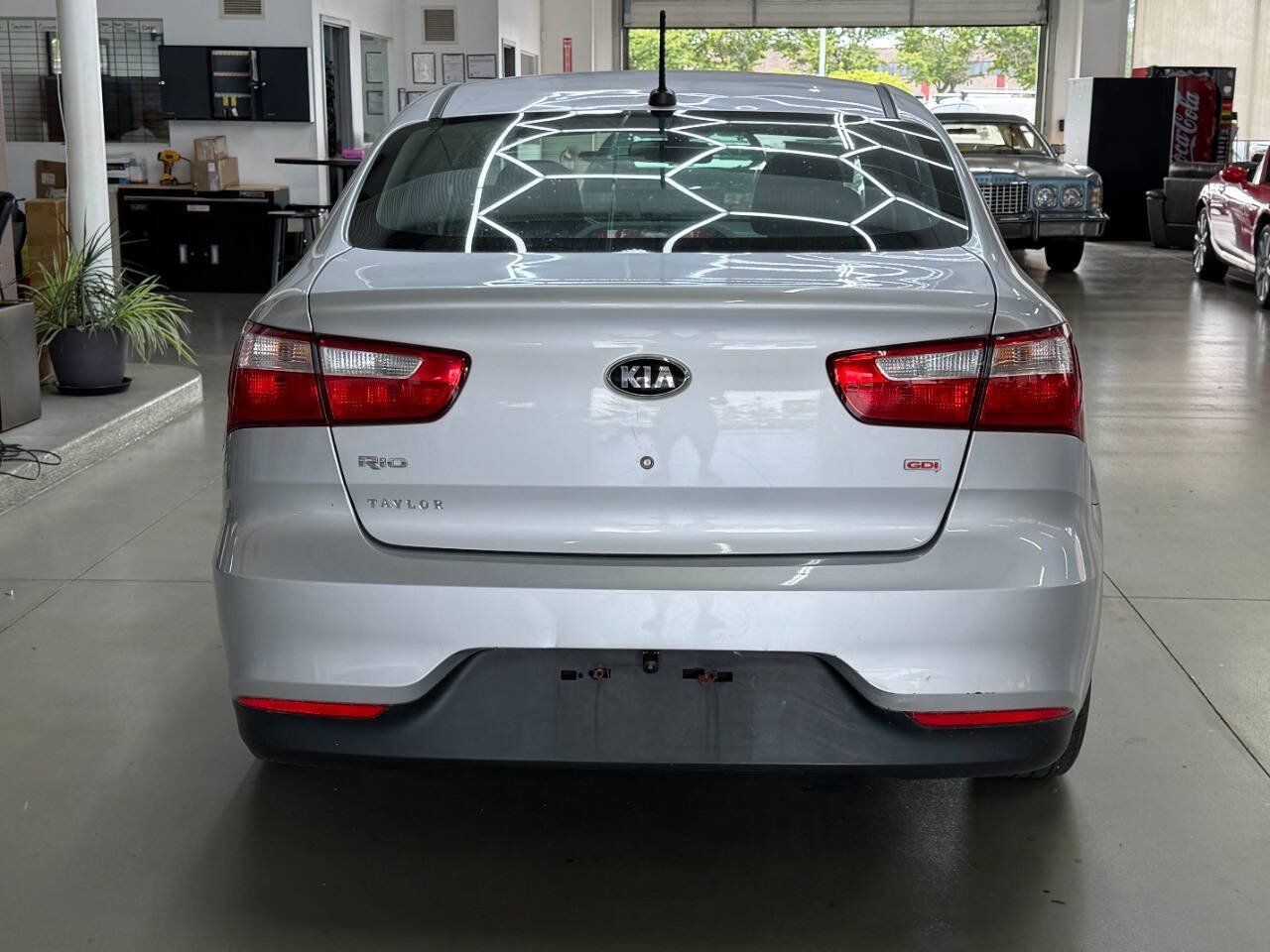 Used 2017 Kia Rio LX FWD image 3